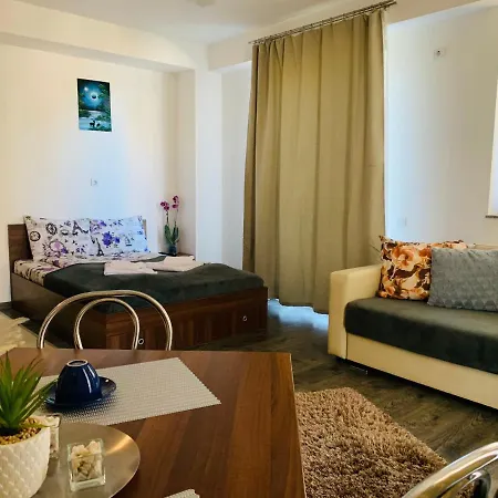 Appartement Fourseasonsapartments *